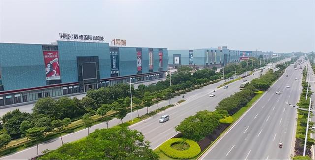 玉林市再掛牌出讓四宗商住地塊,最高起拍樓面價(jià)超三千元一平